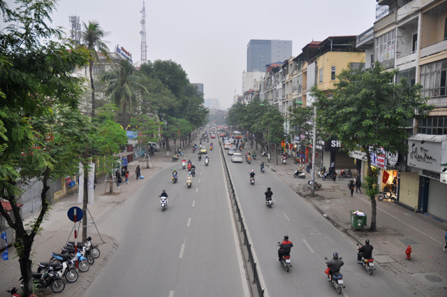 Người Hà Nội chật vật đi làm ngày đầu sau dịp nghỉ Tết Dương